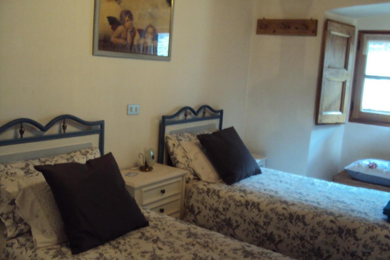 Bed and Breakfast Bb Chiavenna Centro Storico Exterior foto